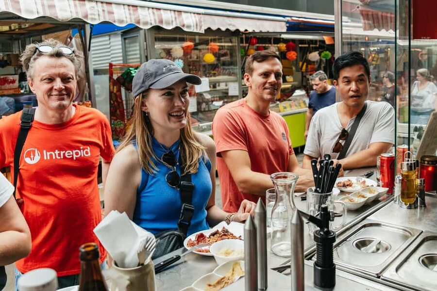 Vienna: Guided Foodie Walking Tour with Tastings and Coffee - Graben and the coffee-and-strudel reset