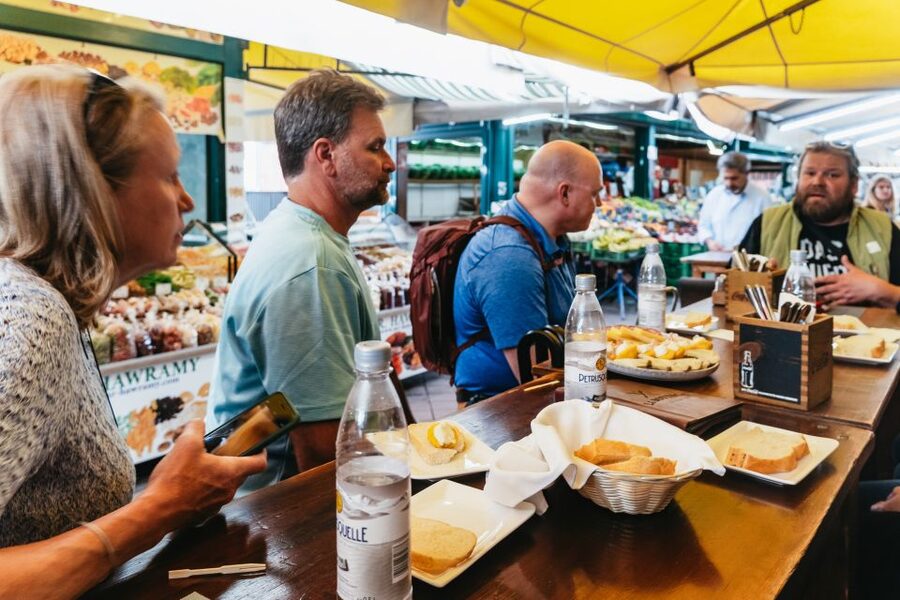 Vienna: Naschmarkt Food Tasting Tour - Meet, Walk, Sample: How the Tour Actually Feels
