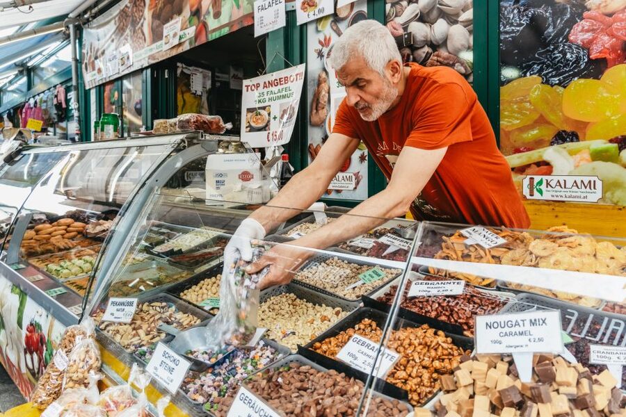 Vienna: Naschmarkt Food Tasting Tour - Timing, Group Size, and Comfort Details That Matter