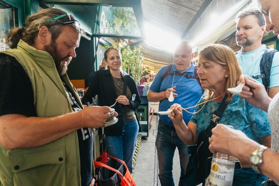 Vienna: Naschmarkt Food Tasting Tour - Drinks, Overbuying Pressure, and Other Real-Life Tradeoffs