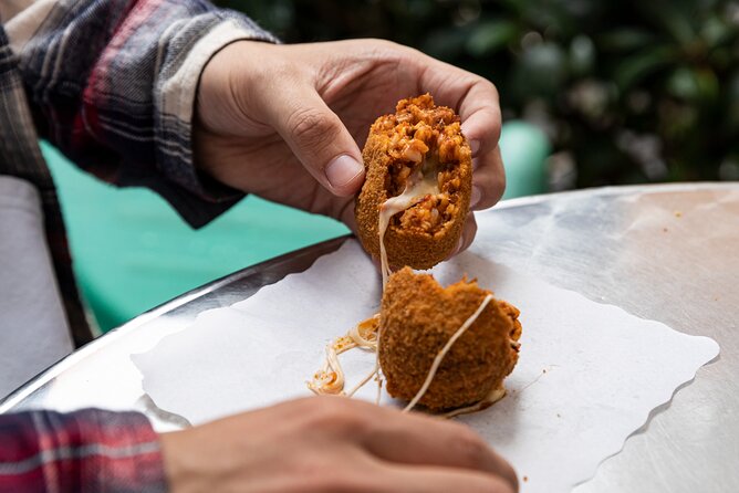 VIP Rome Golf Cart Food Tour with Eating Europe - Ercoli Trastevere: Spritz-Making Front Row + Crostini Tastings
