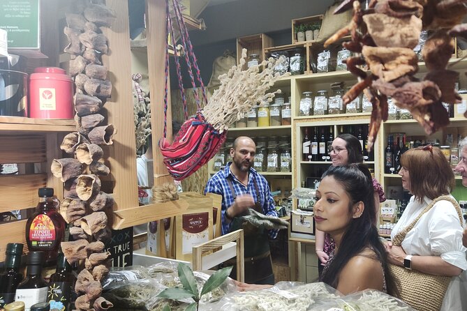 Walking “Food tasting tour” in the town of Chania - Key points to know before you go