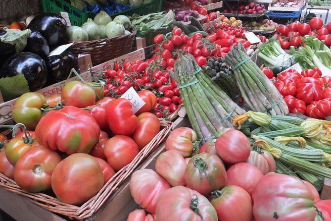 Walking Food Tour of Florence with Tastings and Wine - Florence food and wine, but make it local (not touristy)