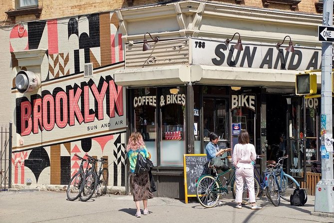 Williamsburg Food Tasting & Walking Tour - Where you start at 285 Broadway, and why that matters