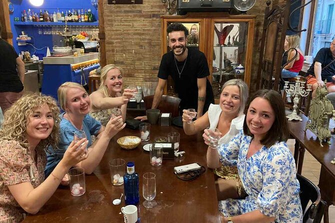 Wine and Tapas walking Tour in Malaga - Final stop: rooftop sweet sip with panoramic old-town views