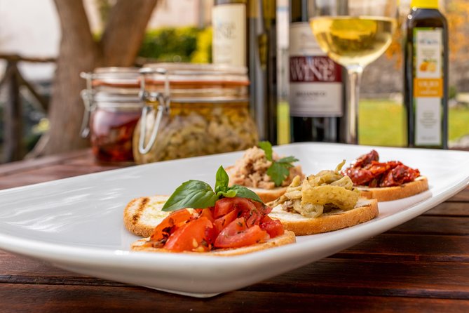 Wine & Food Tasting in Villarena - Campania Wines in Your Glass: Learning Without the Stuffiness