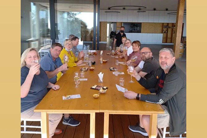 Wine Lovers: Winery Tour w/ Tasting & Tapas (Albufeira/Vilamoura) - Scenic off-road tracks: when the drive is the wow factor