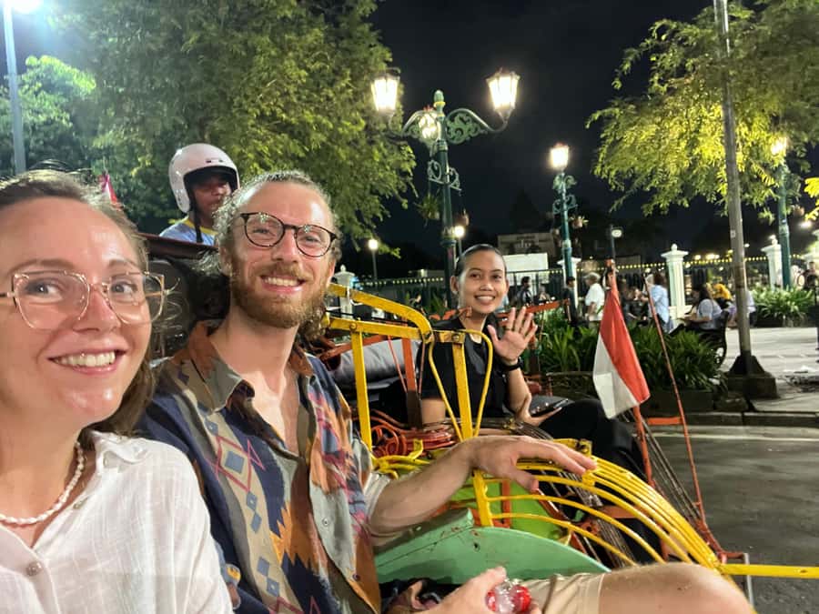 Yogyakarta: Nighttime Walk and Food Tour - Alun-Alun Kidul game drive: colorful rides and a fun way to close