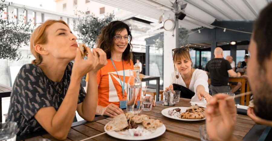 Zagreb: Food Tour with Tastings - Ban Josip Jelačić Square start: easy to find, easy to settle in